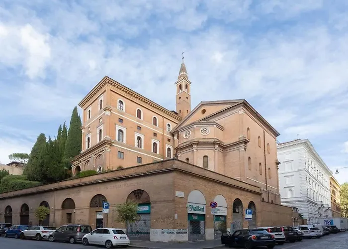 Colosseum Holidays - Three-bedroom * Roma