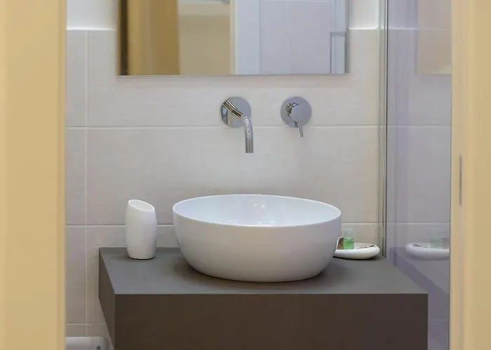 Colosseum Holidays - Three-bedroom Appartamento Roma