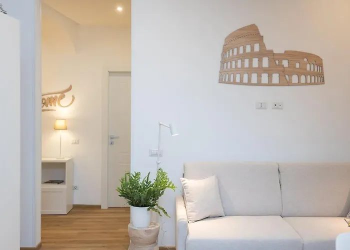 Colosseum Holidays - Three-bedroom Appartamento *