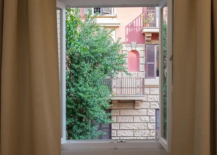 Appartamento Colosseum Holidays - Three-bedroom Roma